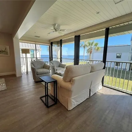 Villa Mariner Pointe 842